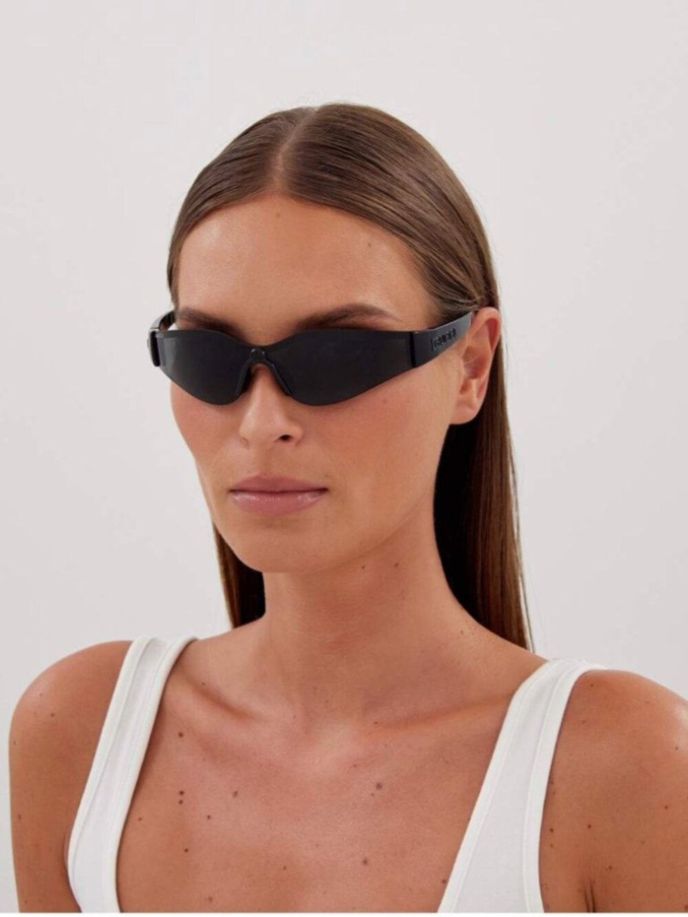 Gucci Sunglasses NEW. NEVER WORN gg1651s 001